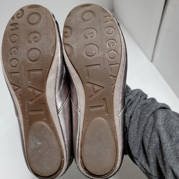 Chocolat Blu Cam2 Metallic Bronze Moccasin Pleated Flats 6 - Picture 8 of 10